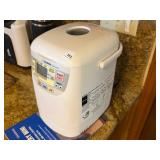 Zojirushi Bread Maker