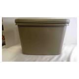 2 18 Gallon Storage Containers With Lids
