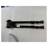 Rifle bipod