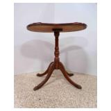 Vintage Wood Pedestal Accent Table Kidney