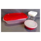 5 Plastic Storage Containers w/Matching Covers
