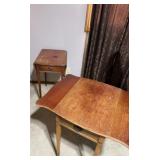 2 Vintage Side Tables