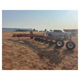 Alllis Chalmers 400  7-Bottom Plow