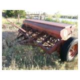 Drill, International Harvestor-16 Hole