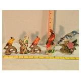 5 bird statues