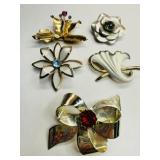 5 Gold & Silver tone Vintage Brooches-1 is Coro