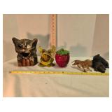 5 figurines; papier mache cat, ceramic frog