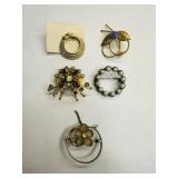 5 Vintage Brooches Smaller Round Pearls