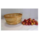 Vintage Wood Bushel Splint Basket w/Faux Apples