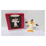 1994 Hallmark Daffy Duck Angel X-Mas Tree Ornament