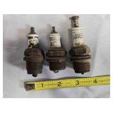 3 Vintage Spark Plugs, Gambles, AC, Varcon