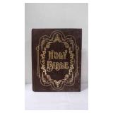 Vintage 1970 Fireside Family King James Holy Bible