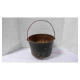 Vintage Cast Iron Kettle Pot w/ Bail Handle