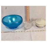 3 decorative household items