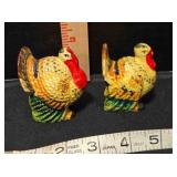 Ceramic turkey salt & pepper shakers
