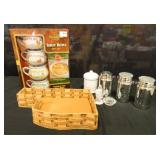 Campbells soup bowls w/mix, NIB, Ok basket