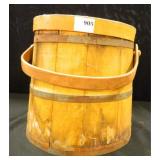 Vintage Wood Bucket w/lid & Wood handle