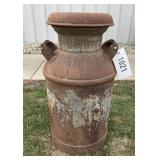 10 Gal Milk Can w/ Lid