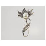 Faux Pearl Flower Brooch
