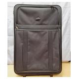 Large Skyway Black Suitcase With Wheels