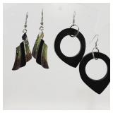 2 Pair Earrings