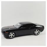 1:18 Dodge Challenger 2006 Die Cast Car