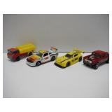 Lot of 4 Diecast Cars Hotwheels ++