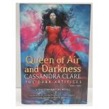 First Ed Cassandra Clare Queen Of Air & Darkness