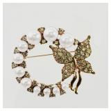 Round  Brooch