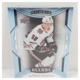 MacKenzie Entwistle Rookie Card