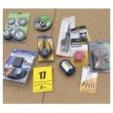 Automatic battery float charger, six piece wire