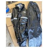 Motorcycle rain gear size large never worn