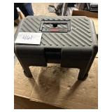 Rubbermaid toolbox step