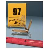 2 Blade Pearl Handle Knife