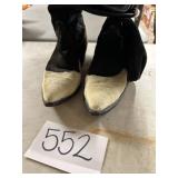 Size 11 menï¿½s cowboy boots