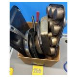 Box slot of baking pans