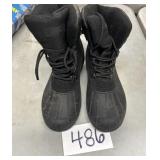 Menï¿½s size 9 boots