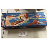 Hot wheels double deal speedway track