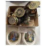 Pinky and blue boy, wall hangers, and