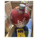 4 Yard art ornament with Bass red