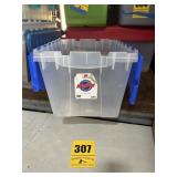 Clear tote with its own lid