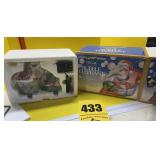 Santaï¿½s action world Edgar, the Christmas bubble