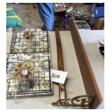 Hat rack/coat rack and letter holder