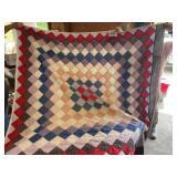 80ï¿½ x 79ï¿½ patch quilt