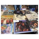 Vinyl records   Aretha Franklin the platters the