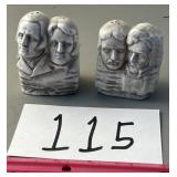 Mount Rushmore salt and pepper
