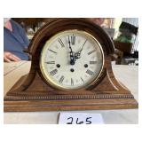 Howard Miller mantle clock with key