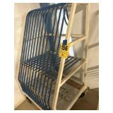Roll around glass or granite rack