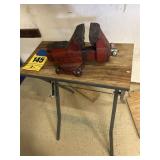 Small work stand with vice and clamp