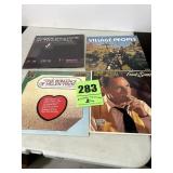 33 vinyl record albums, including Frank Sinatra,